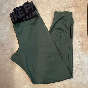 Nike Pro Leggings